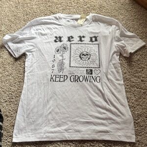 Aeropostale White Tee with Graphic Design